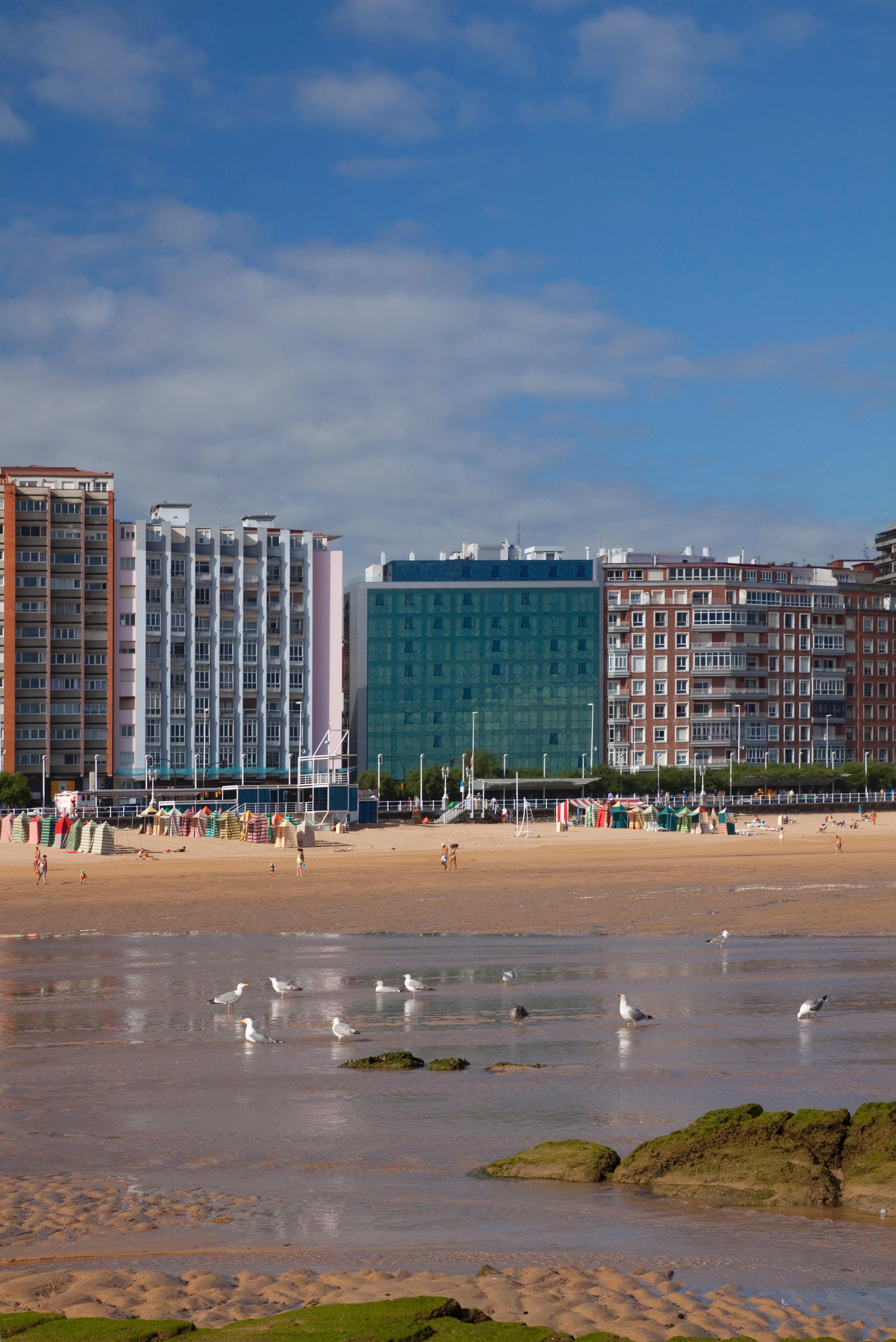 Hotel Principe De Asturias Хіхон Екстер'єр фото